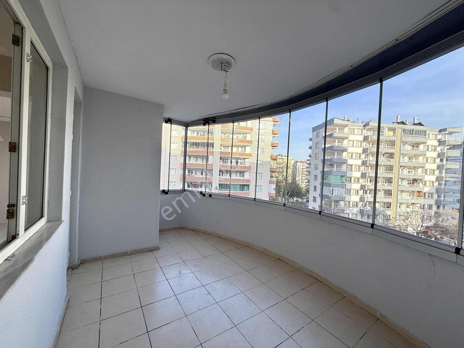 Tekel Kavşağı Civarı Metropol 1'de 3+1 | Hemen Taşın | Arakat !! - Görsel 3