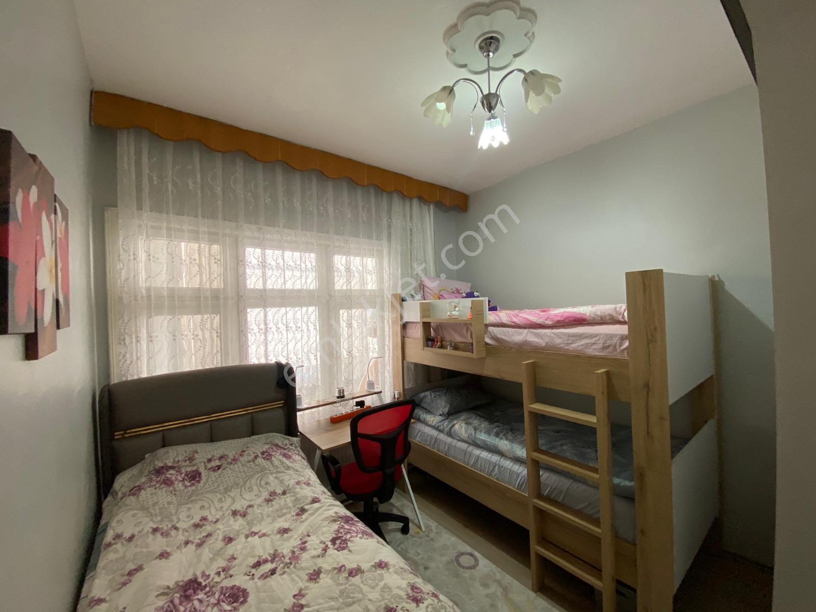 Kule Site'ye Yürüme Mesafesinde, 4+1 İçi Komple Yapılı Arakat - Görsel 9