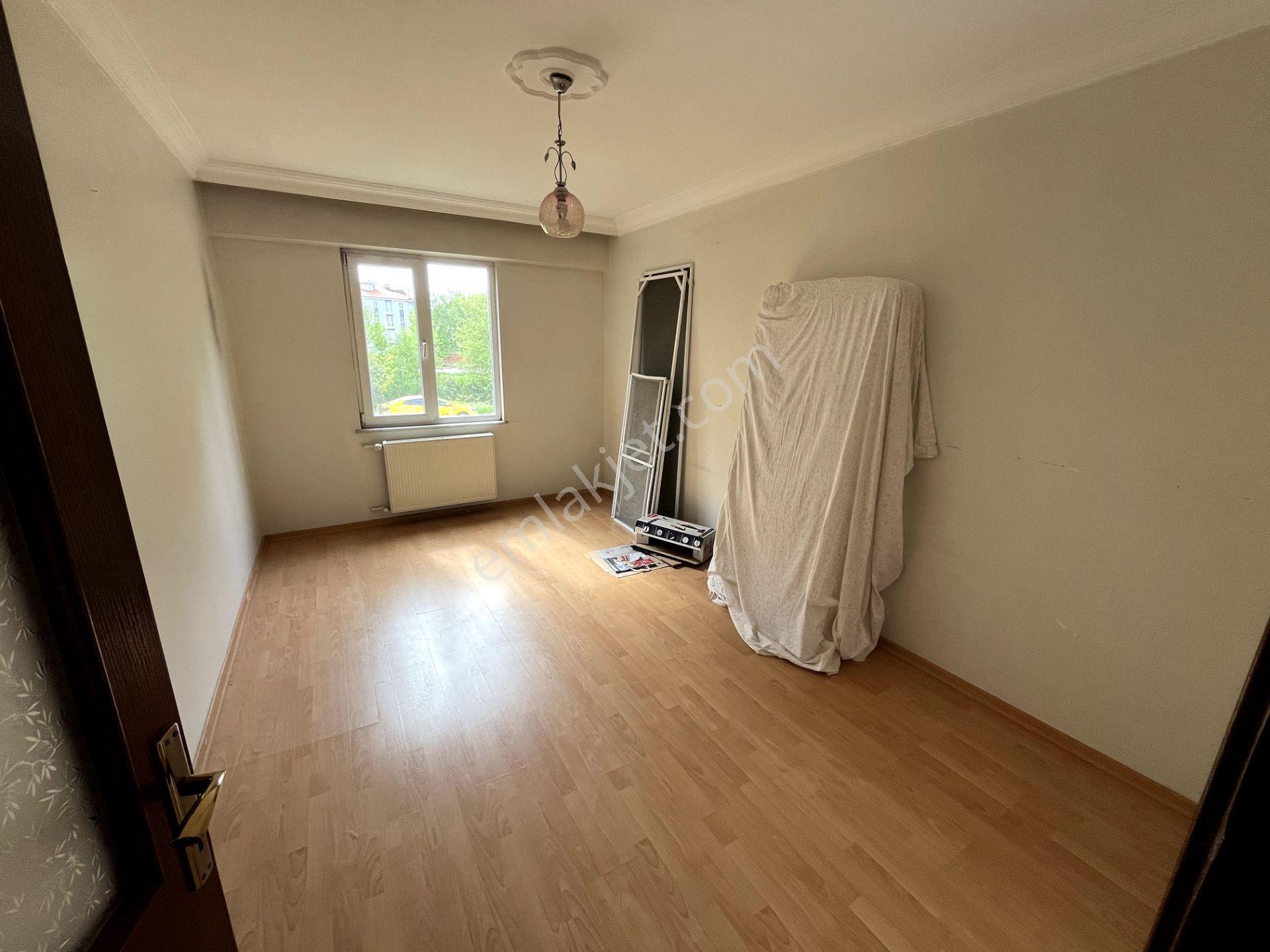 Akçay Merkezde Doğalgazlı Ara Kat 3+1 Boş Kiralık Daire - Görsel 20