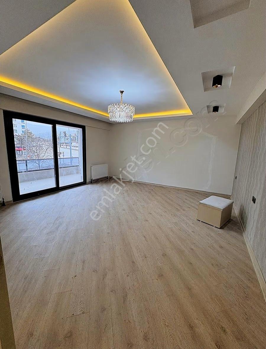 Doğukent Hastane Kavşağı'nda Lüks 3+1 Daire - Görsel 26