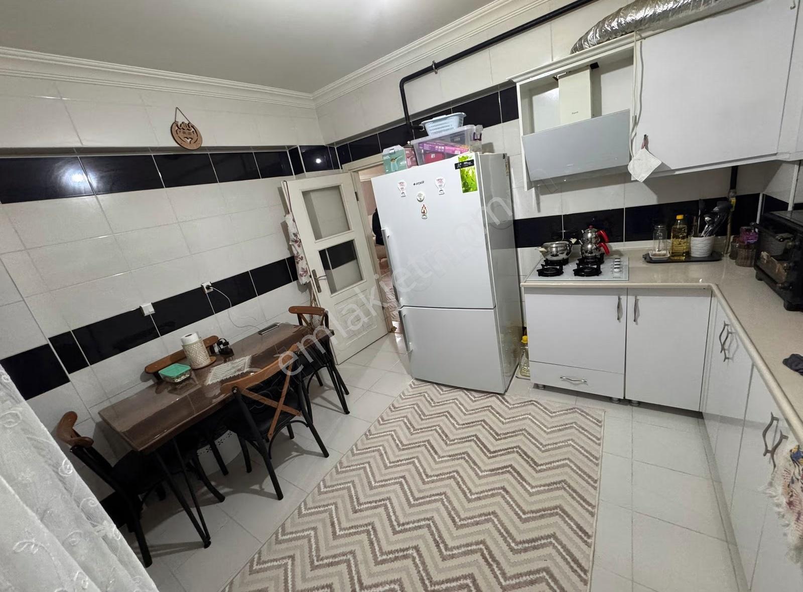Fevzi Cakmak Mahallesinde Ara Kat 2+1 Satılık Daire - Görsel 17