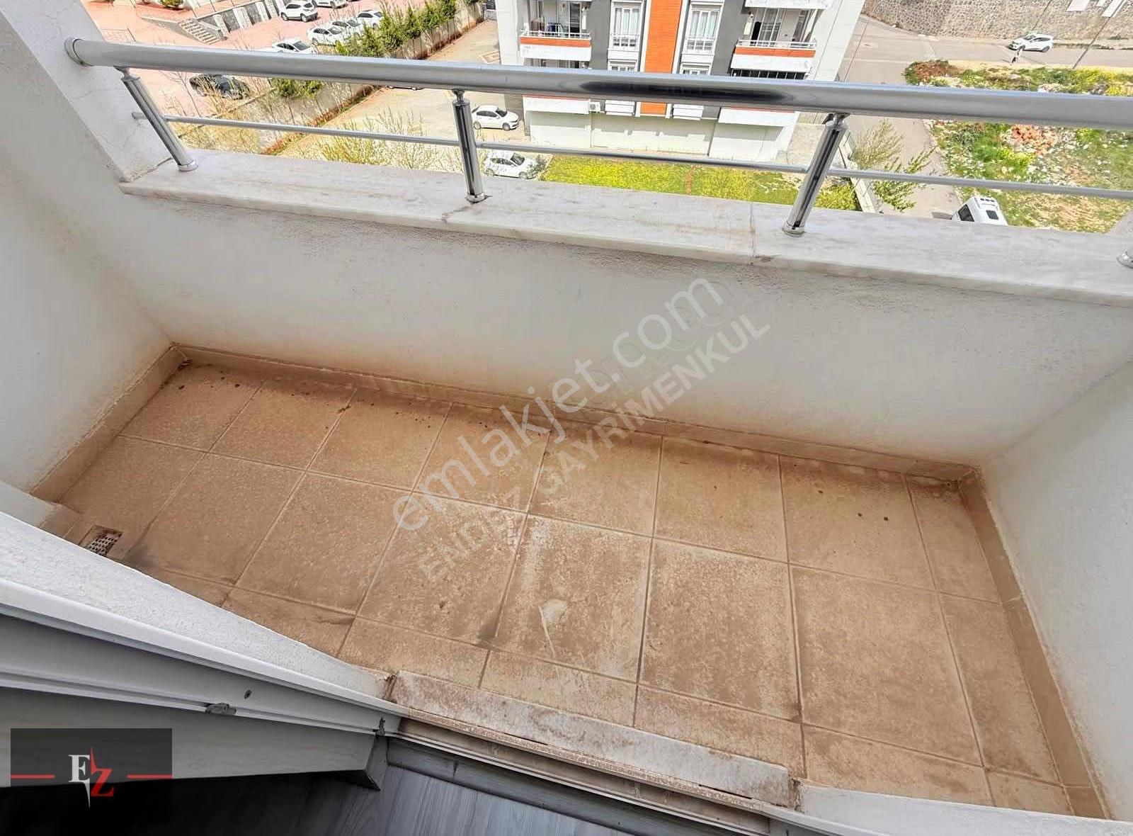 Fıstıklık Mh Çok Güzel Konumda Ön Çephe 3+1 Daire - Görsel 12