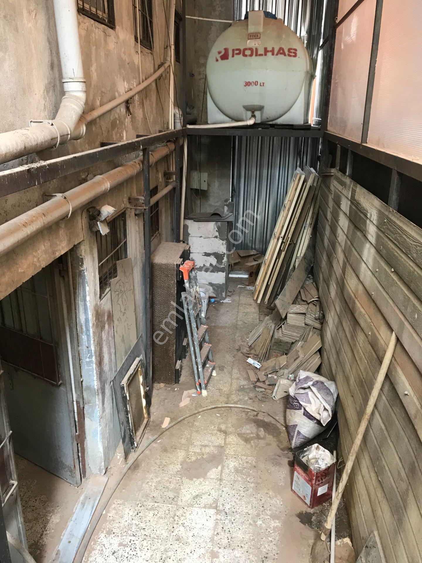 Kiralık Marangoz Atölyesi Malzemeleriyle Beraber Hava Parası Yok - Görsel 22