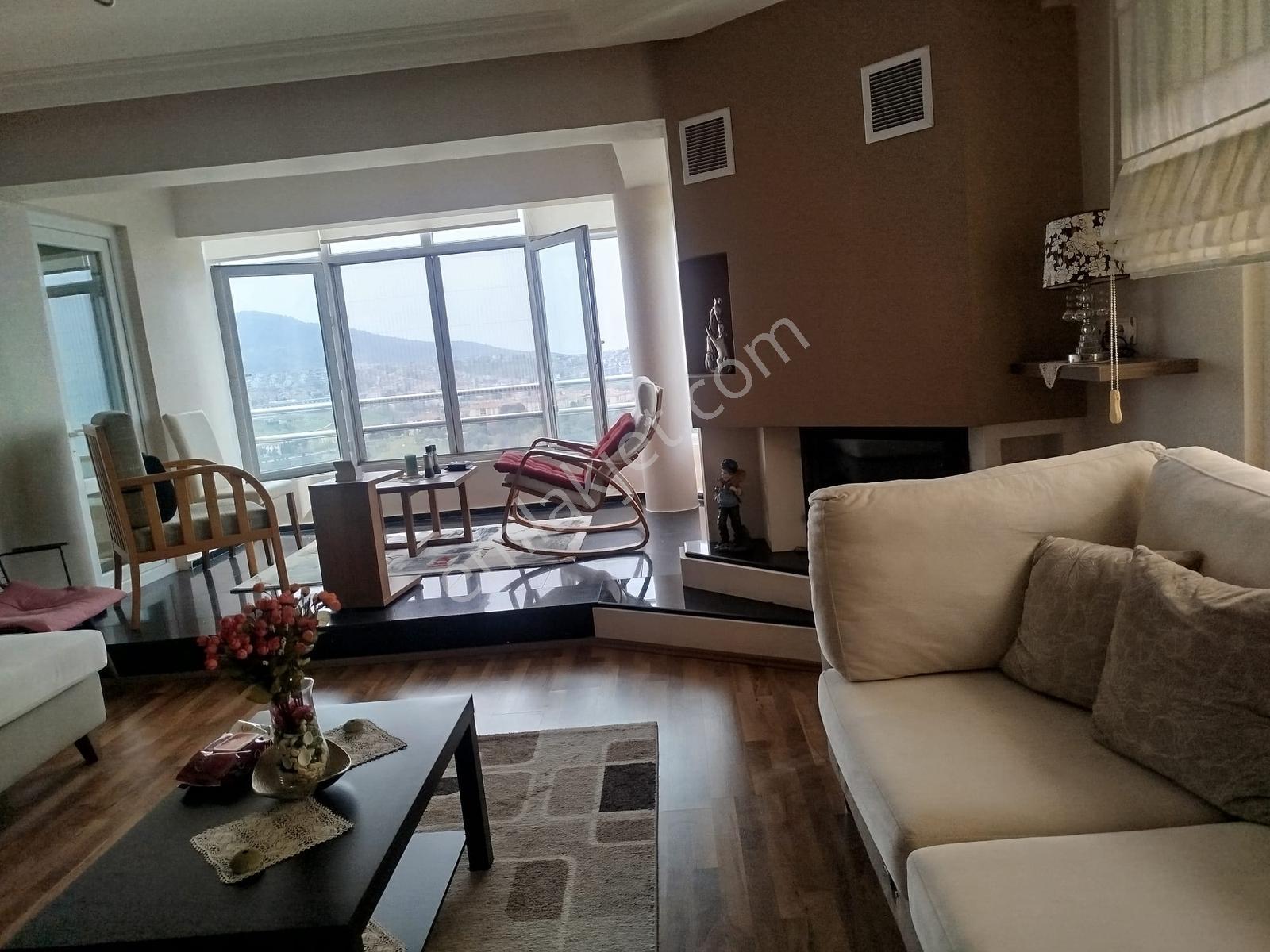Remax Natural'dan Gölcük'de Deniz Manzaralı Satılık Dubleks 4+1 - Görsel 17
