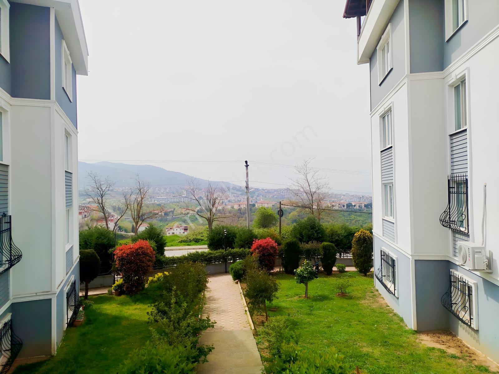 Remax Natural'dan Gölcük'de Deniz Manzaralı Satılık Dubleks 4+1 - Görsel 32