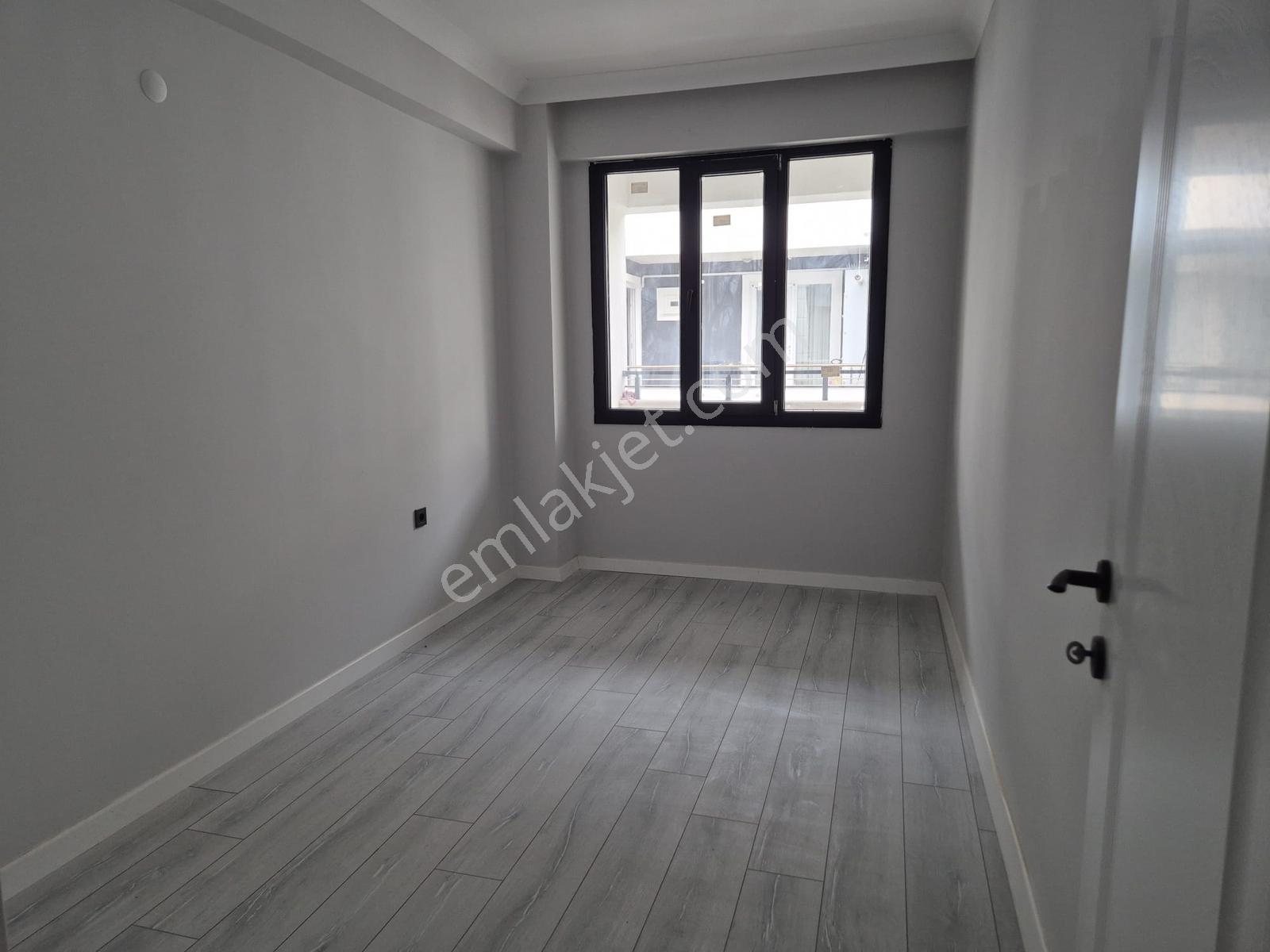 Route 10 Gayrimenkul'den Gömeç'te Kullanışlı 1+1 Satılık Daire - Görsel 18