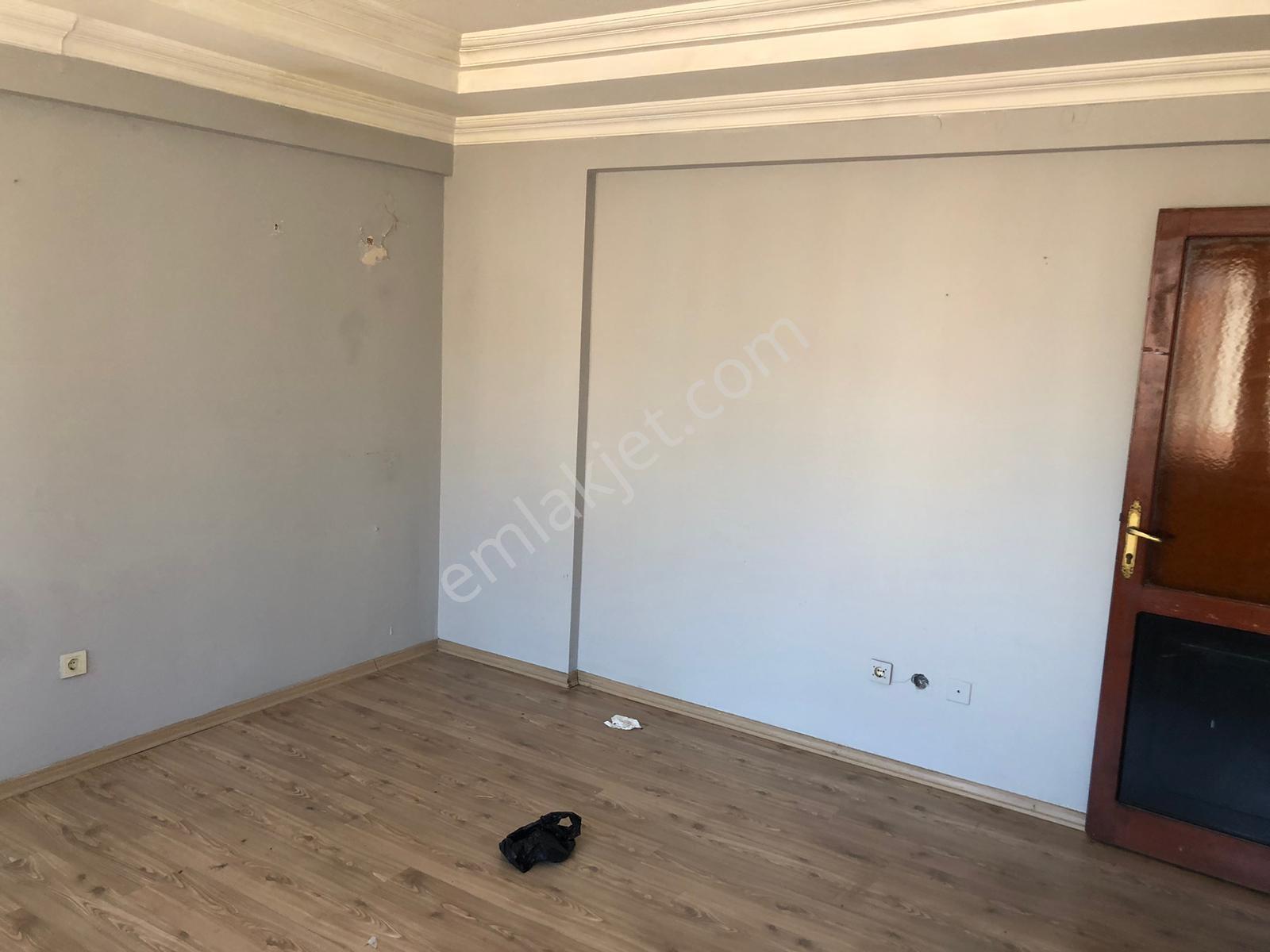 Muğla Emlaktan Gop Meydanda 35m 1+1 Asansörlü Ofis Büro - Görsel 12