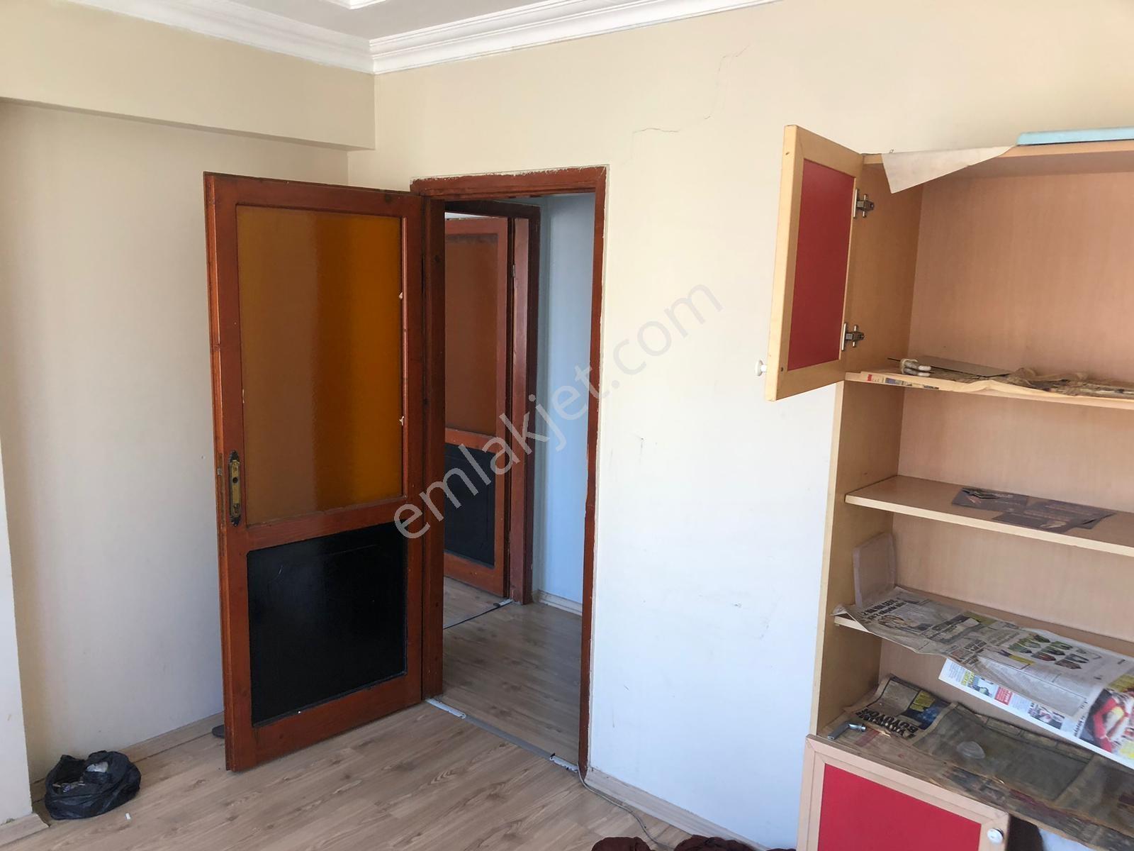 Muğla Emlaktan Gop Meydanda 35m 1+1 Asansörlü Ofis Büro - Görsel 4