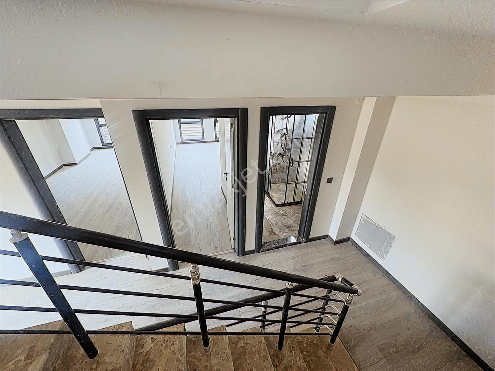 Krediye Uygun Takasa Açık İnönü Mahallesndei 4+1 Satılık Villa - Görsel 34