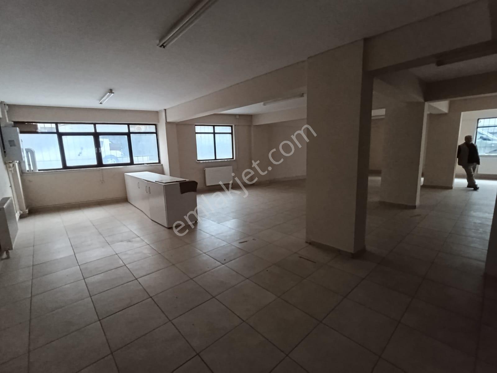 Selcukbey Mahallesinde 170m2 İçi Sıfır Atolye !! - Görsel 11