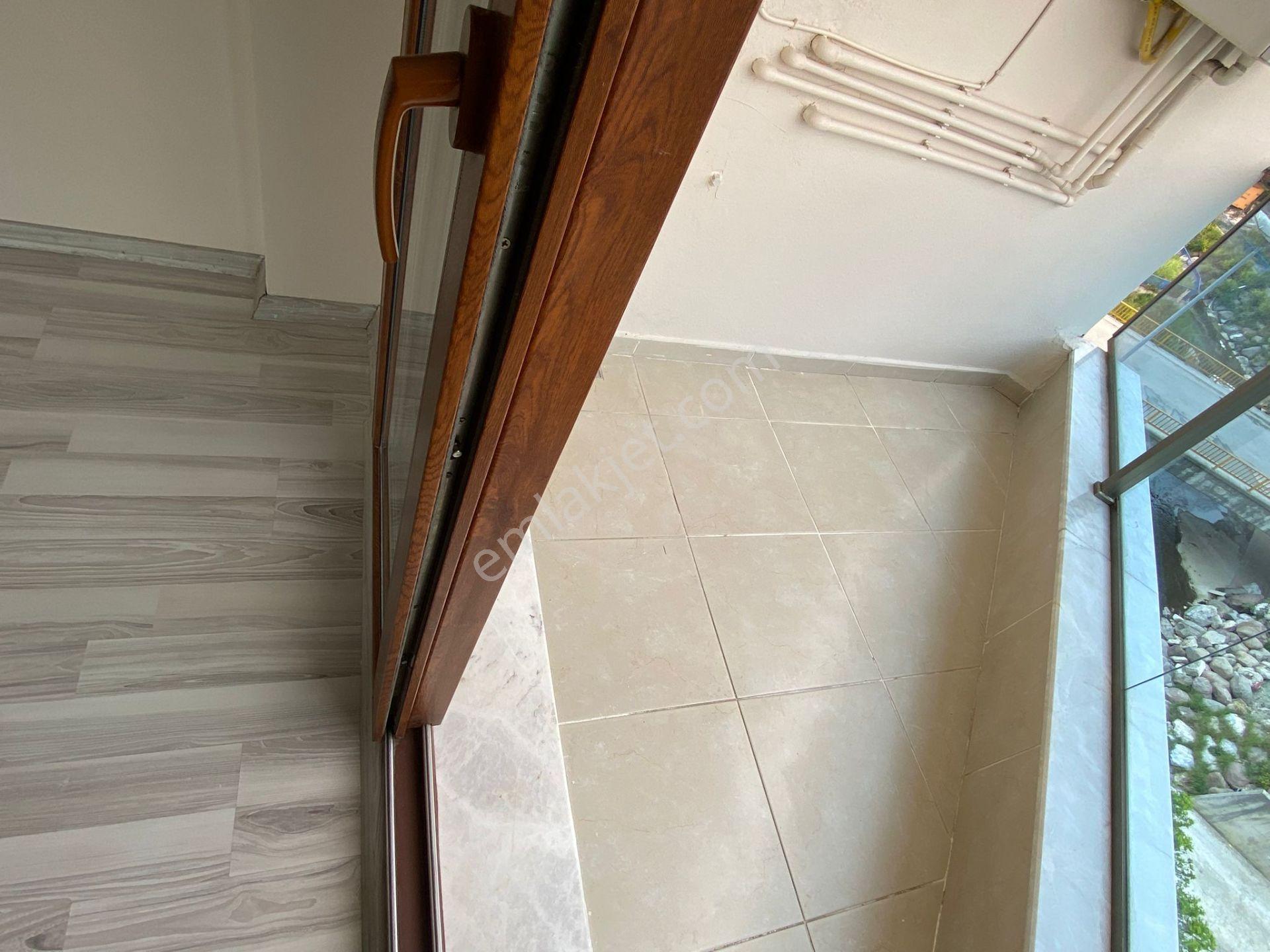 Buca İnönü Mah.de Optimum Avm Ve Otokent Yakını 2+1 85m2 Dgazlı Ayrı Mutfak Ferah Kiralık Daire - Görsel 28