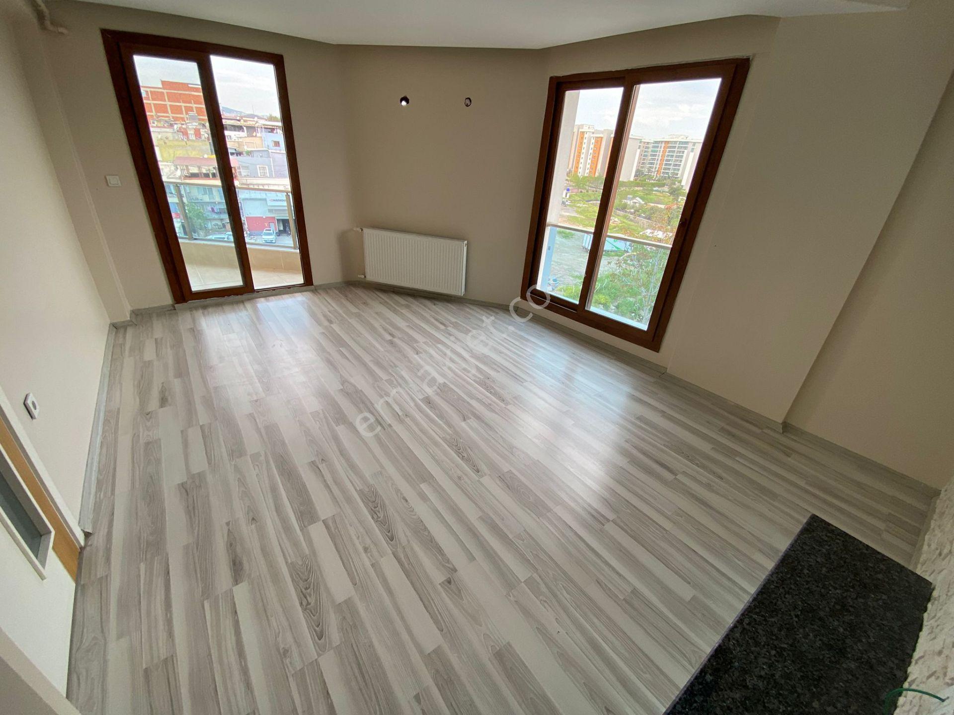 Buca İnönü Mah.de Optimum Avm Ve Otokent Yakını 2+1 85m2 Dgazlı Ayrı Mutfak Ferah Kiralık Daire - Görsel 3