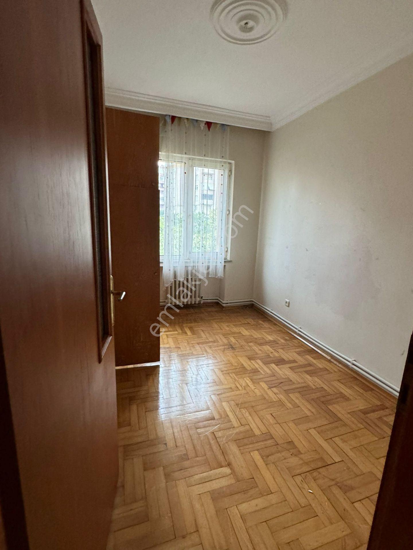 Maltepe Girne Mahallesinde 3+1 Ferah Kiralık Daire - Görsel 10