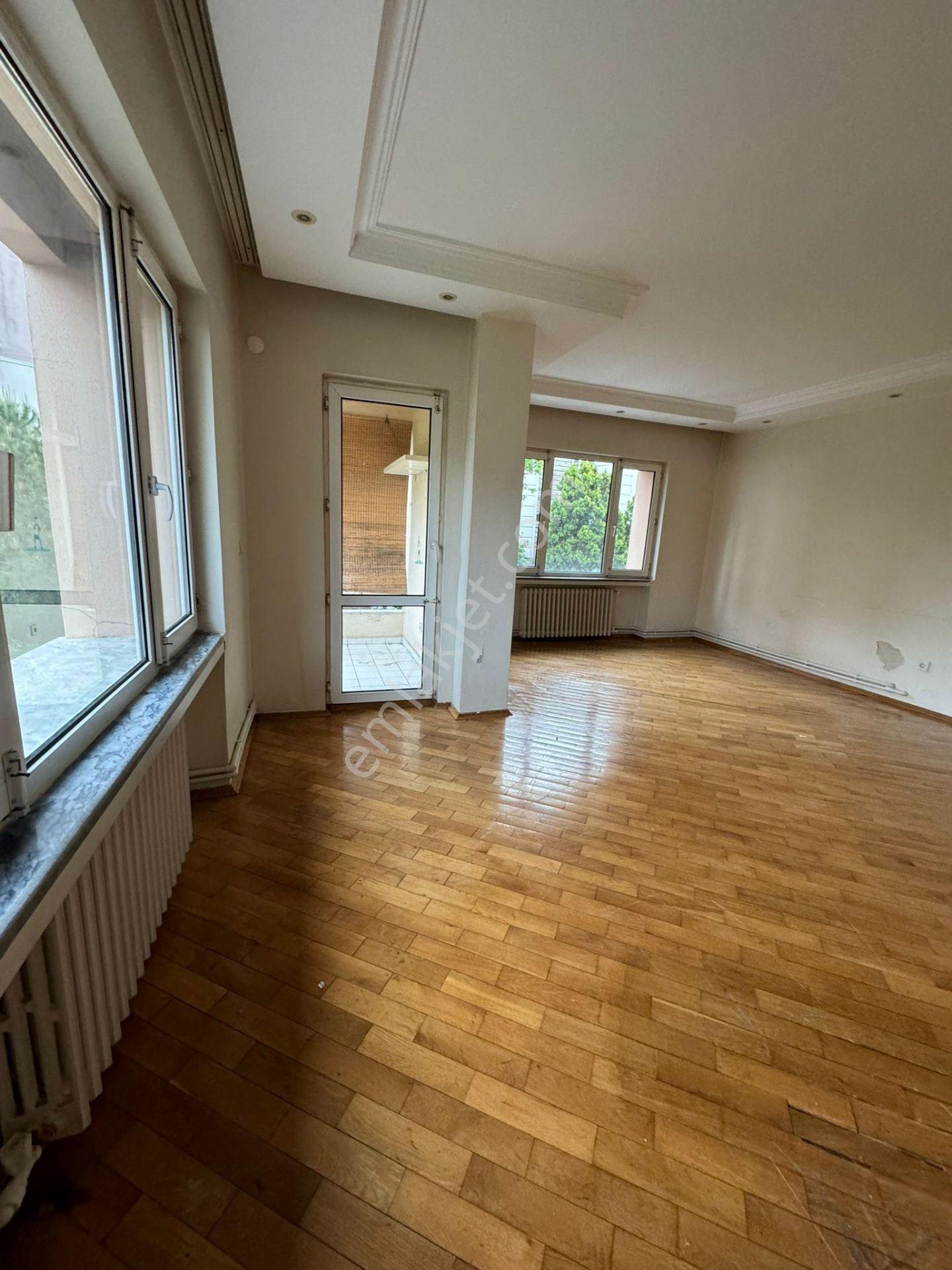 Maltepe Girne Mahallesinde 3+1 Ferah Kiralık Daire - Görsel 16