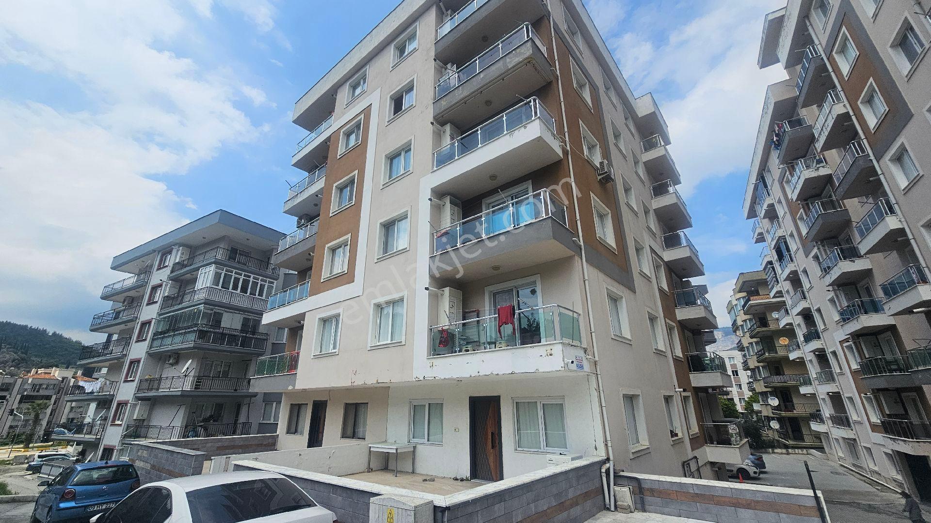 Söke Emlak Ofisinden Yenikent Mahallesinde Seçmar Arkası Satılık Daire - Görsel 4