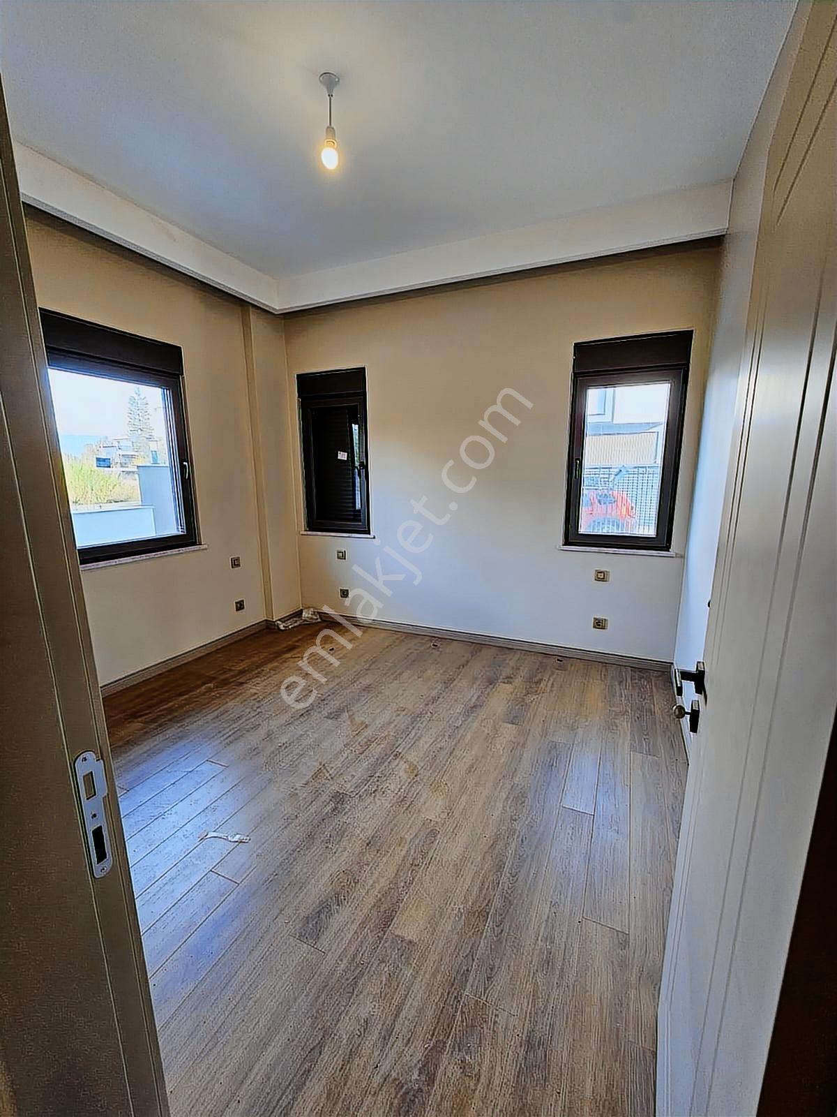 Bmk Emlaktan Finike De Muhteşem Manzaralı Satılık Triplex Villa - Görsel 21