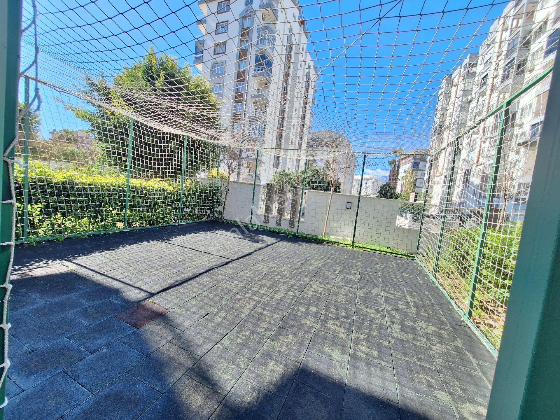 Konyaaltı Uncalı Mahallesinde Havuzlu Güvenlikli Site İçinde Doğalgazlı Klimalı 3+1 Daire - Görsel 34