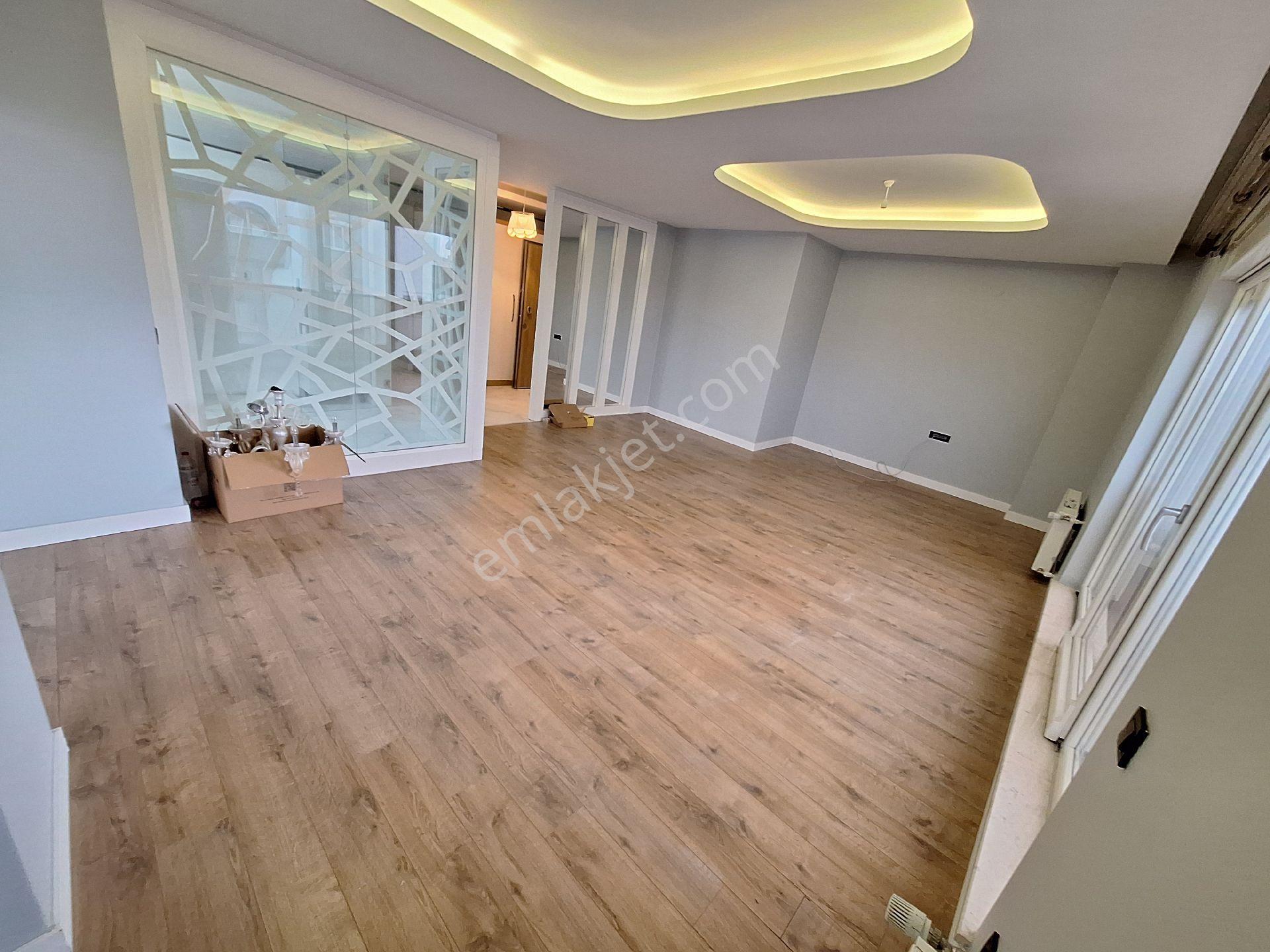 Konyaaltı Uncalı Mahallesinde Havuzlu Güvenlikli Site İçinde Doğalgazlı Klimalı 3+1 Daire - Görsel 12
