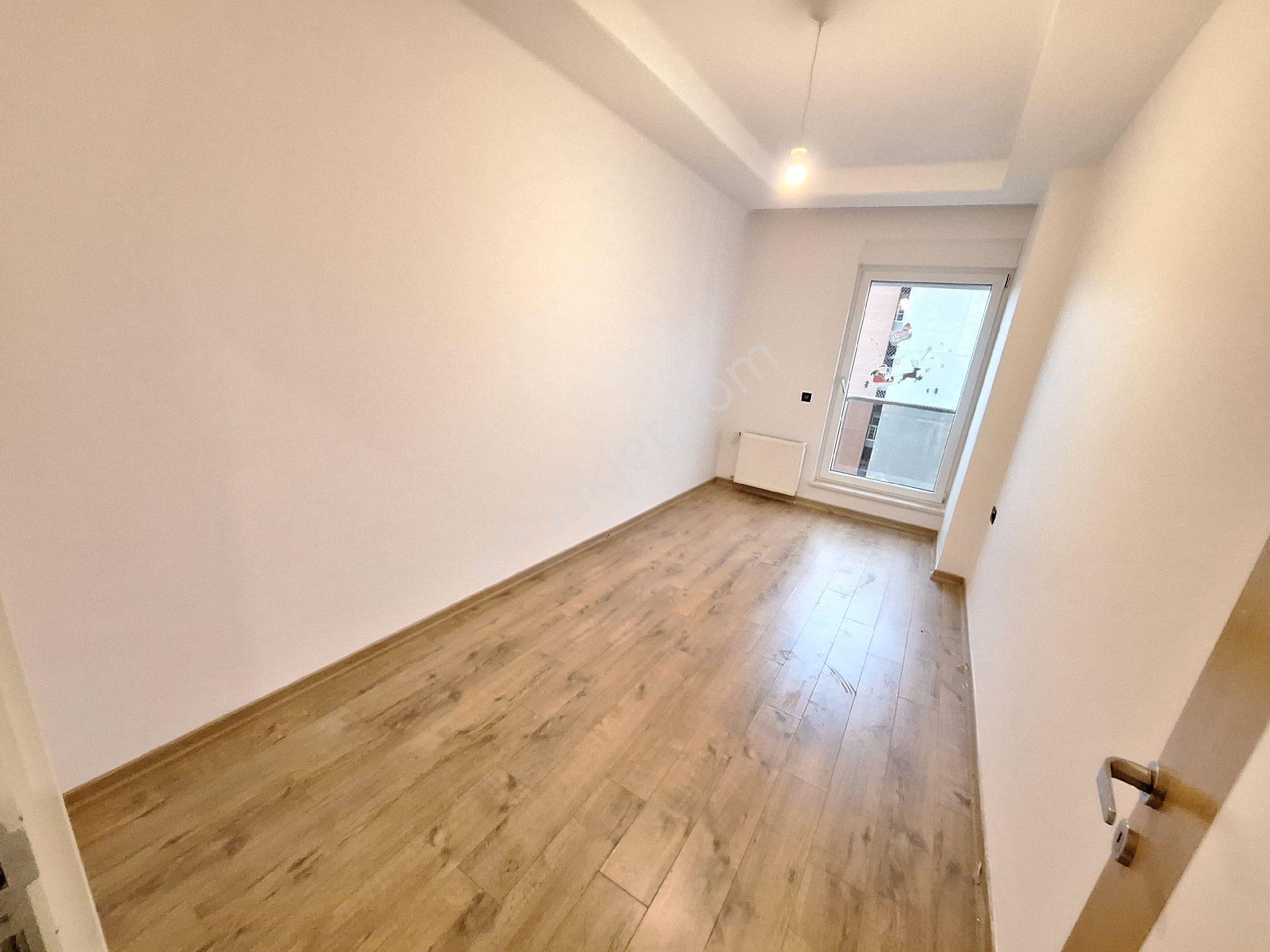 Konyaaltı Uncalı Mahallesinde Havuzlu Güvenlikli Site İçinde Doğalgazlı Klimalı 3+1 Daire - Görsel 23