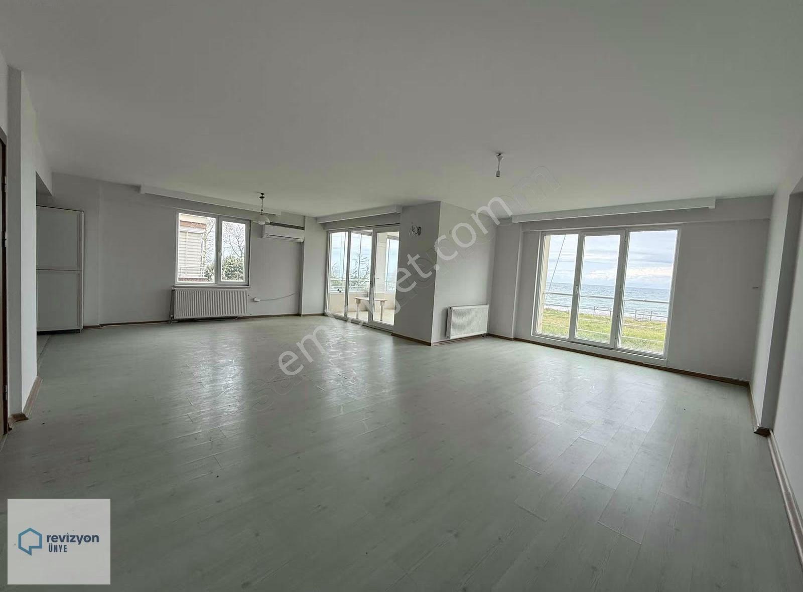Revizyon'dan Denize Sıfır Plajlı Yazlık Tadında 3+1 Daire** - Görsel 13