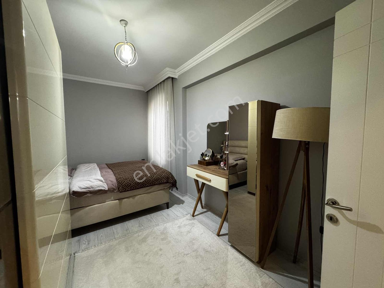 Sarı Hoca Aşevi Civarı Prestijli 3+1 Daire - Görsel 15