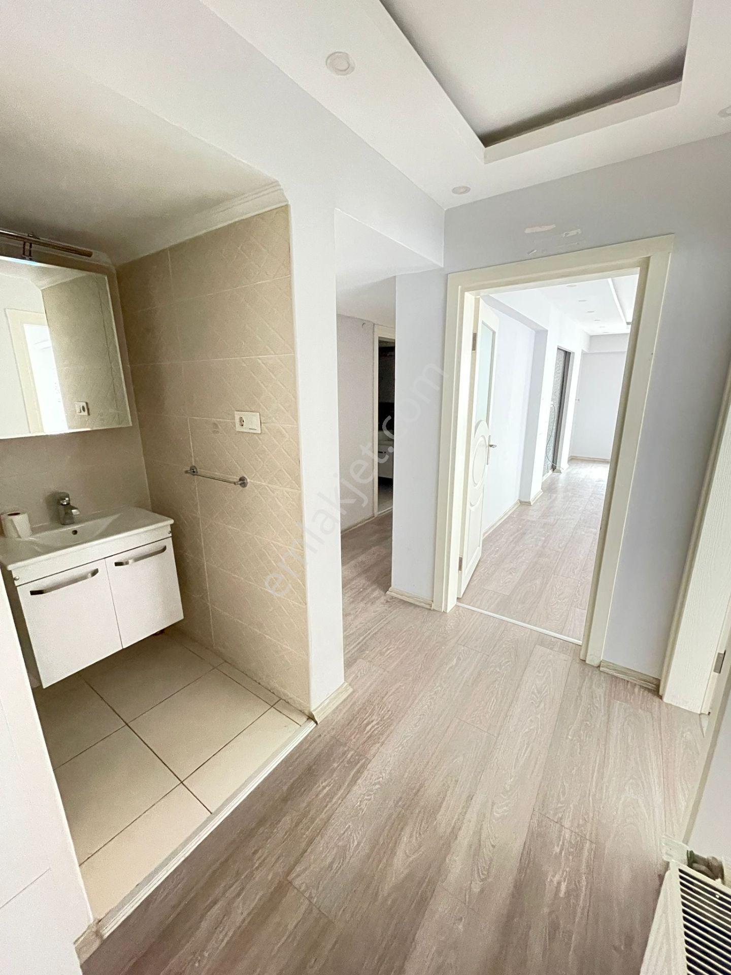 Hazar Gayrimenkul'den Merkezde Doğalgazlı Kiralık Daire & Ofis - Görsel 8