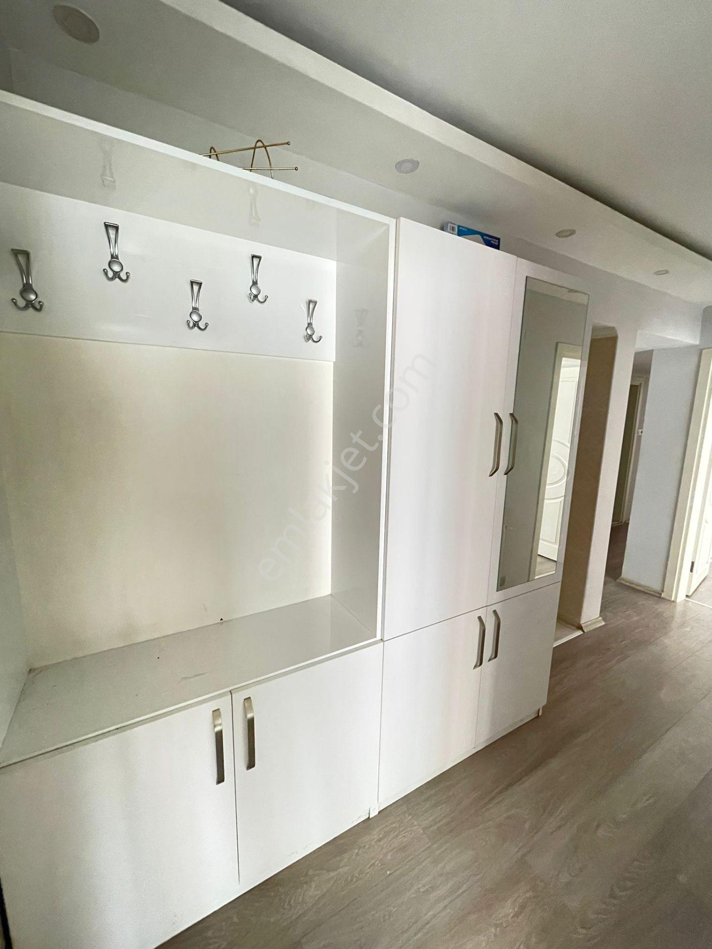 Hazar Gayrimenkul'den Merkezde Doğalgazlı Kiralık Daire & Ofis - Görsel 7
