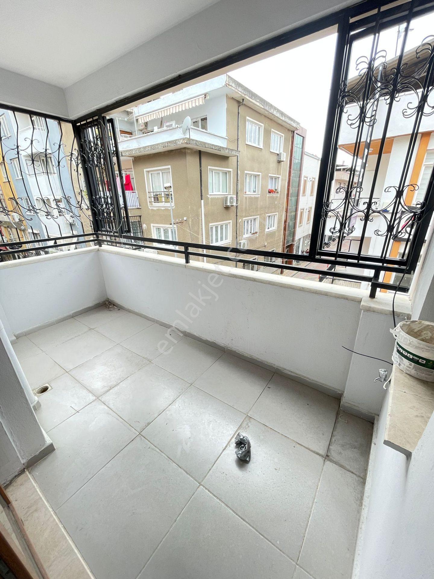 Hazar Gayrimenkul'den Merkezde Doğalgazlı Kiralık Daire & Ofis - Görsel 17