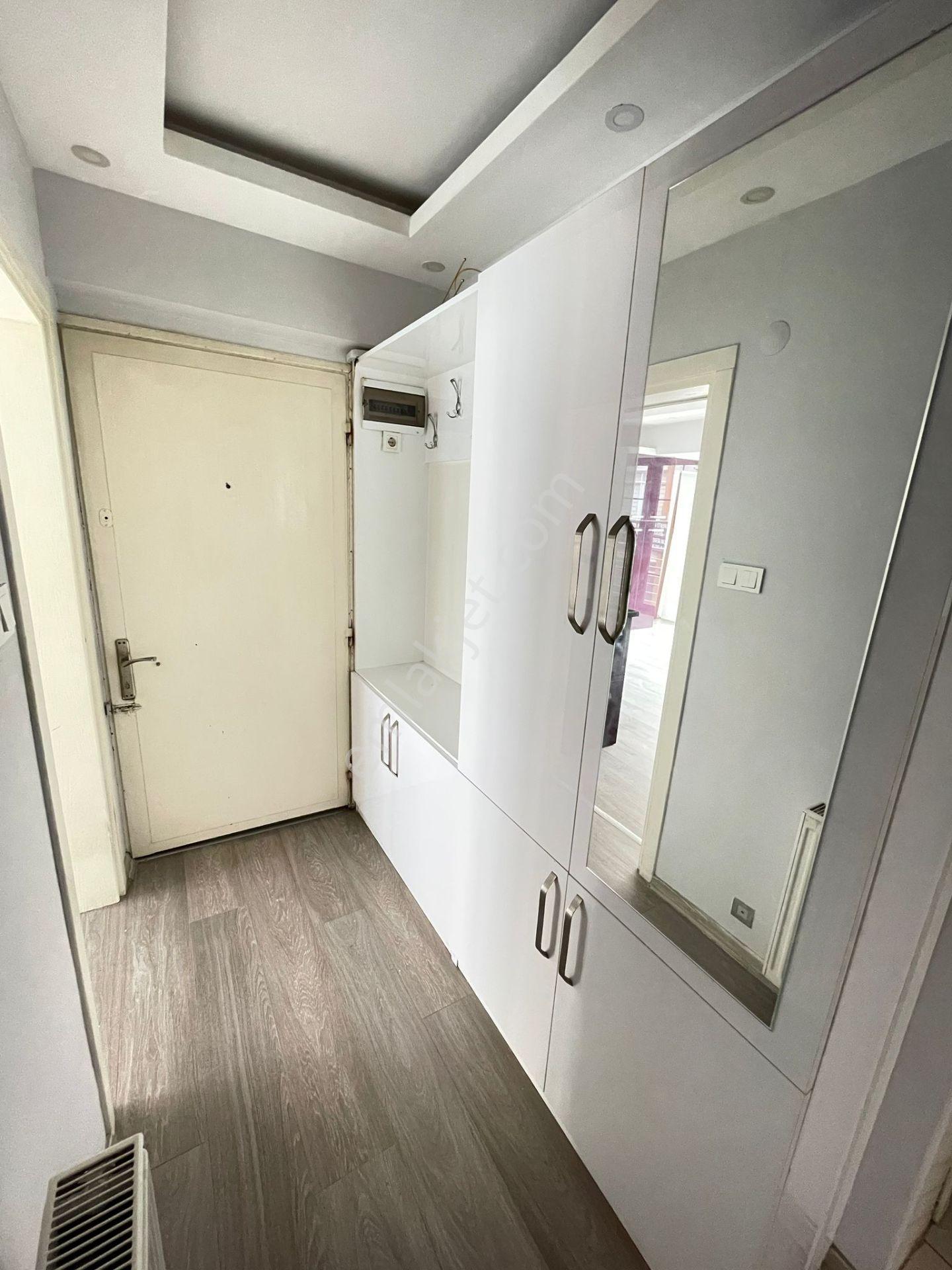 Hazar Gayrimenkul'den Merkezde Doğalgazlı Kiralık Daire & Ofis - Görsel 29