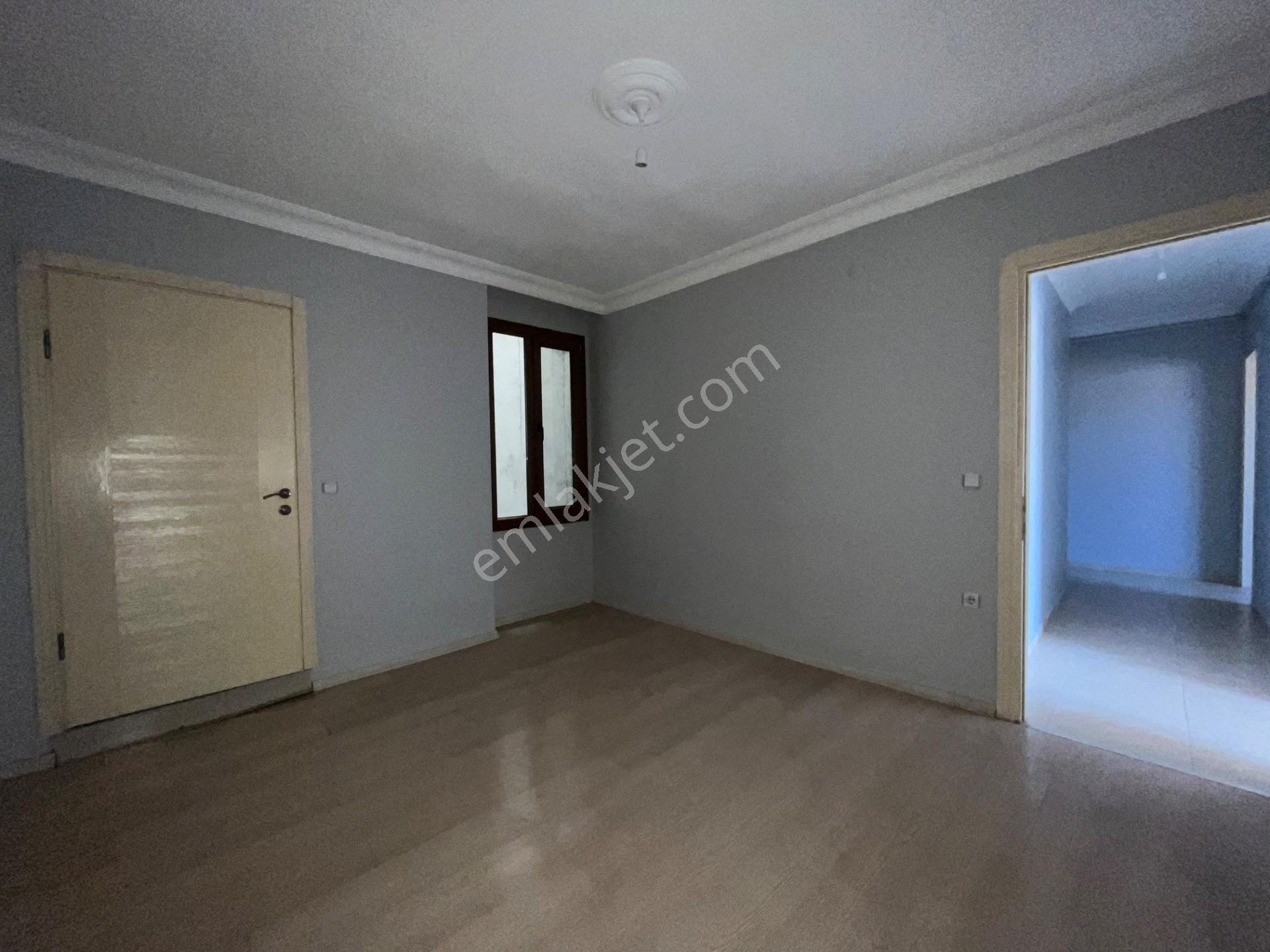 Pazartesi Pazarı Yanı Ara Kat 3+1 Satılık Daire - Görsel 8