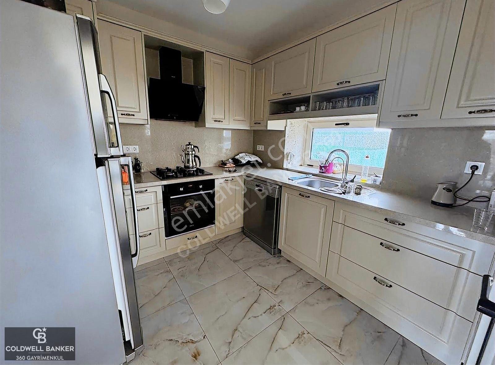 Çeşme Şifne'de Müstakil Havuzlu Eşyalı Kiralık Villa - Görsel 13