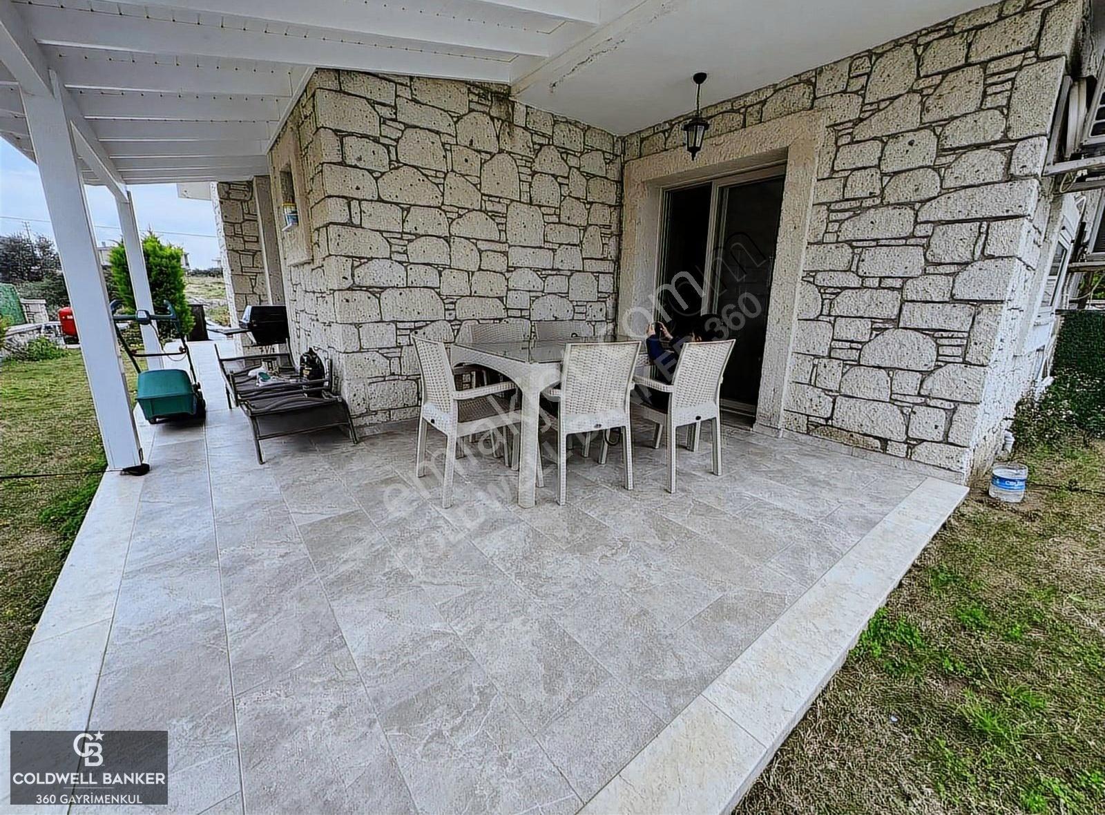 Çeşme Şifne'de Müstakil Havuzlu Eşyalı Kiralık Villa - Görsel 17