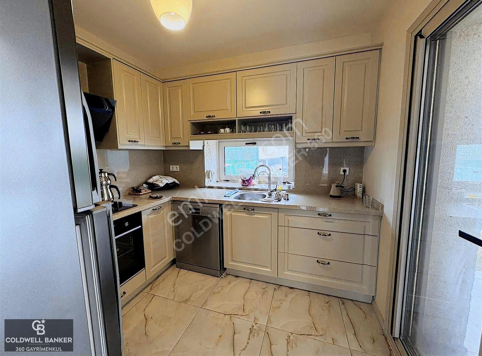 Çeşme Şifne'de Müstakil Havuzlu Eşyalı Kiralık Villa - Görsel 12