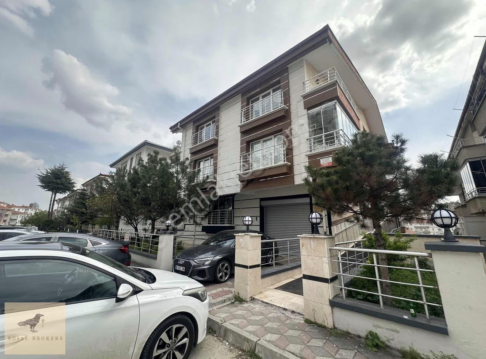 Satılık, 19 Mayıs Caddesi Paralelinde,asansörlü Genç Bina,3+1 - Görsel 20