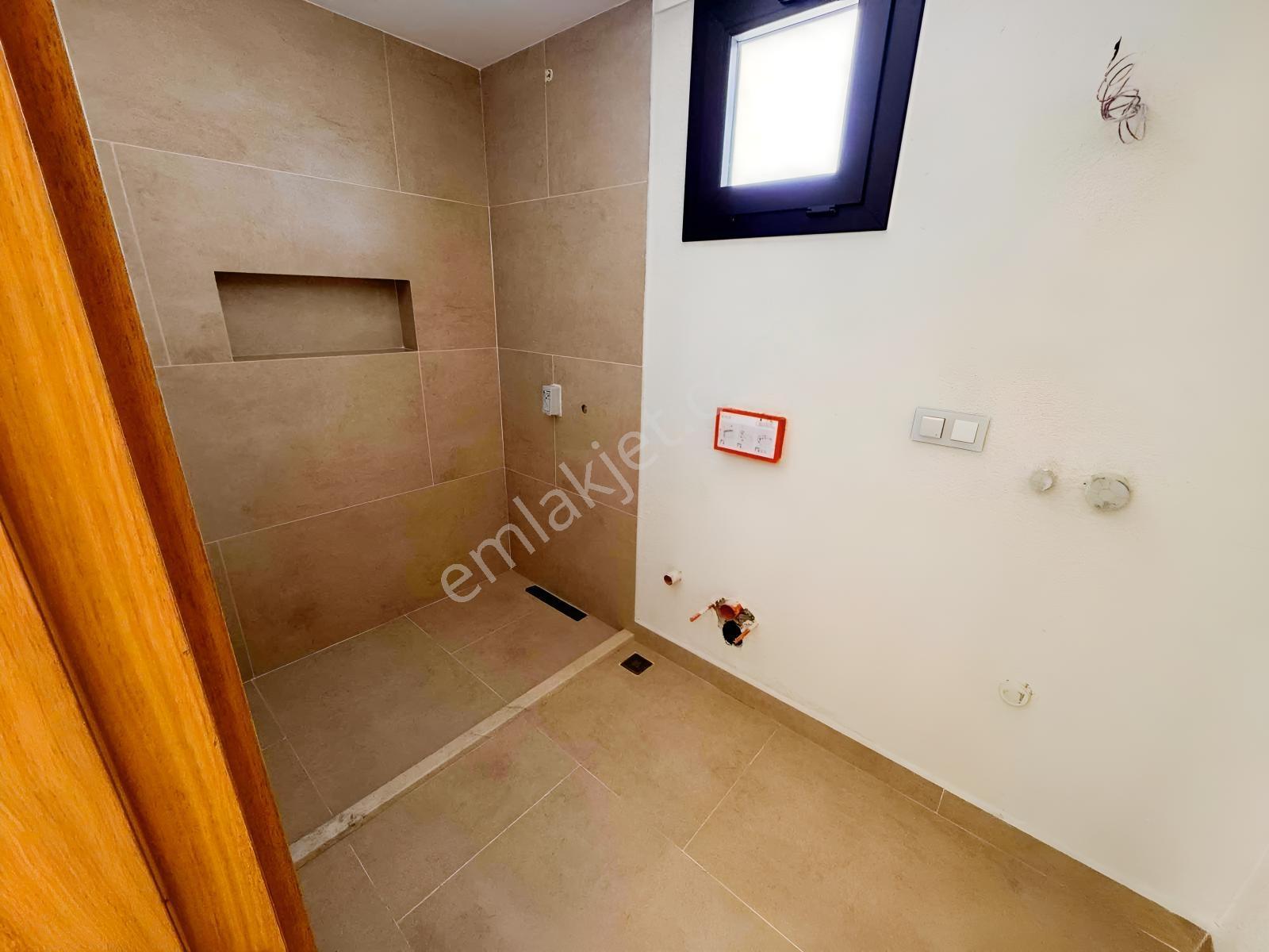 Babataşında Satılık Müsrakil 4+1 Villa - Görsel 33