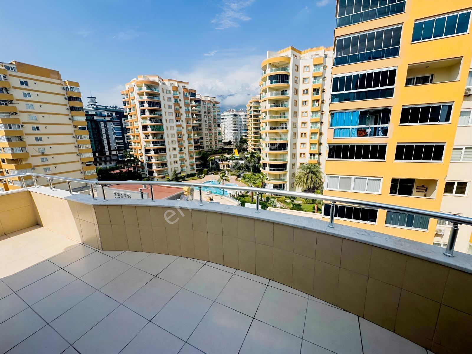 Alanya Mahmutlar 3+1 Dubleks 180m2 Jeneratör Otopark Kupon Daire - Görsel 17