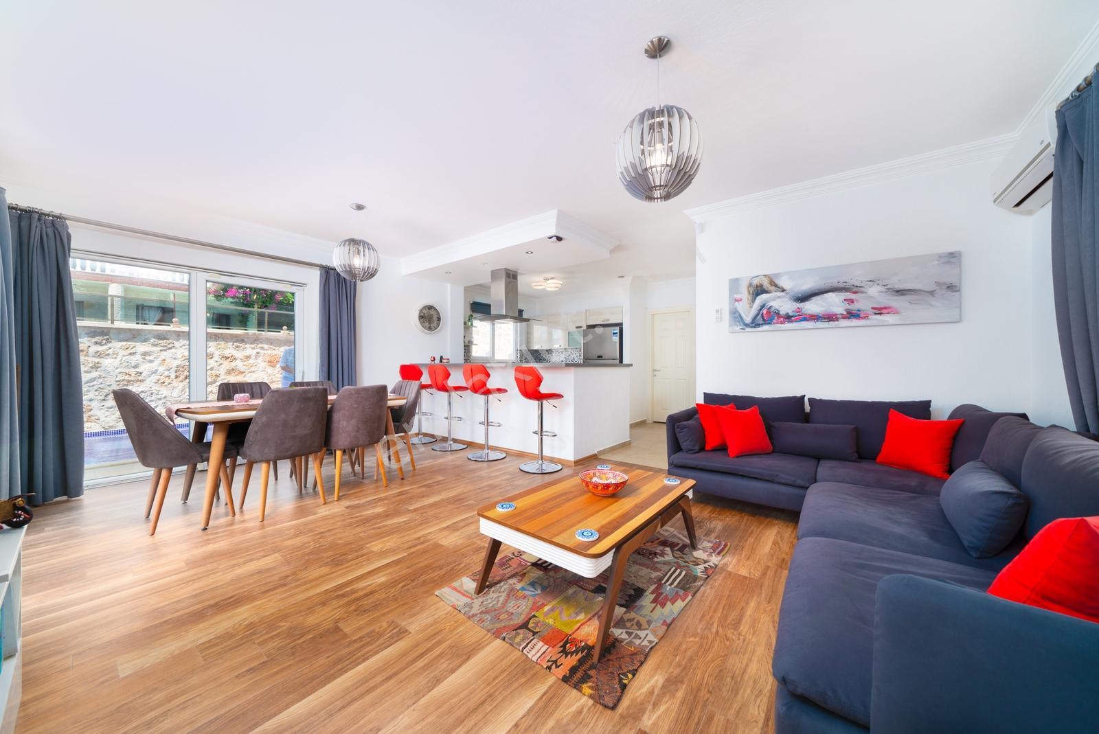 Kalkan Merkezde - Çağdaş Tasarımlı 5 Yatak Odalı Villa - Görsel 27