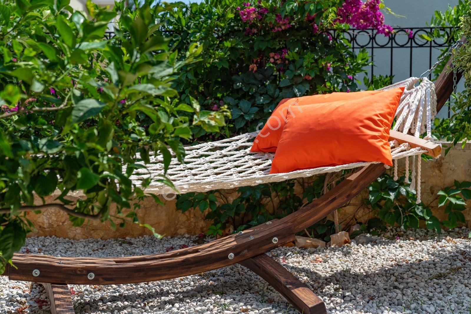 Kalkan Merkezde - Çağdaş Tasarımlı 5 Yatak Odalı Villa - Görsel 33