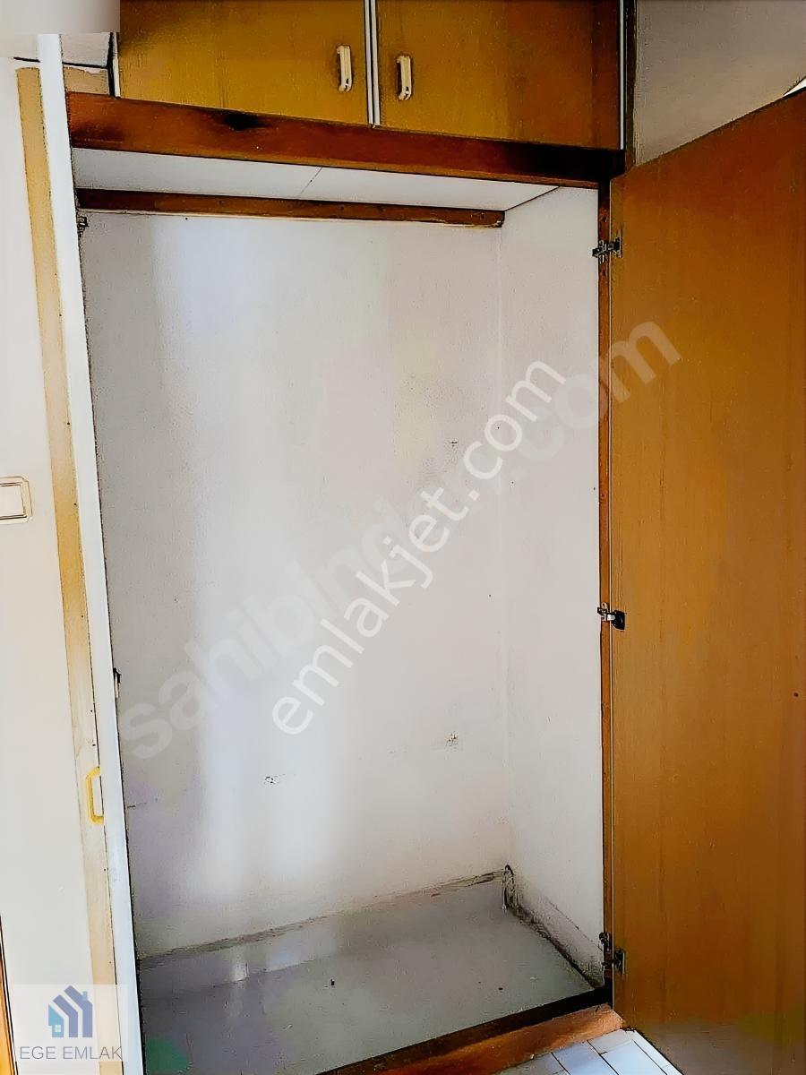 Ege Emlaktan Cennet Bahçesi Yanında Geniş Kiralık 3+1 Daire - Görsel 20