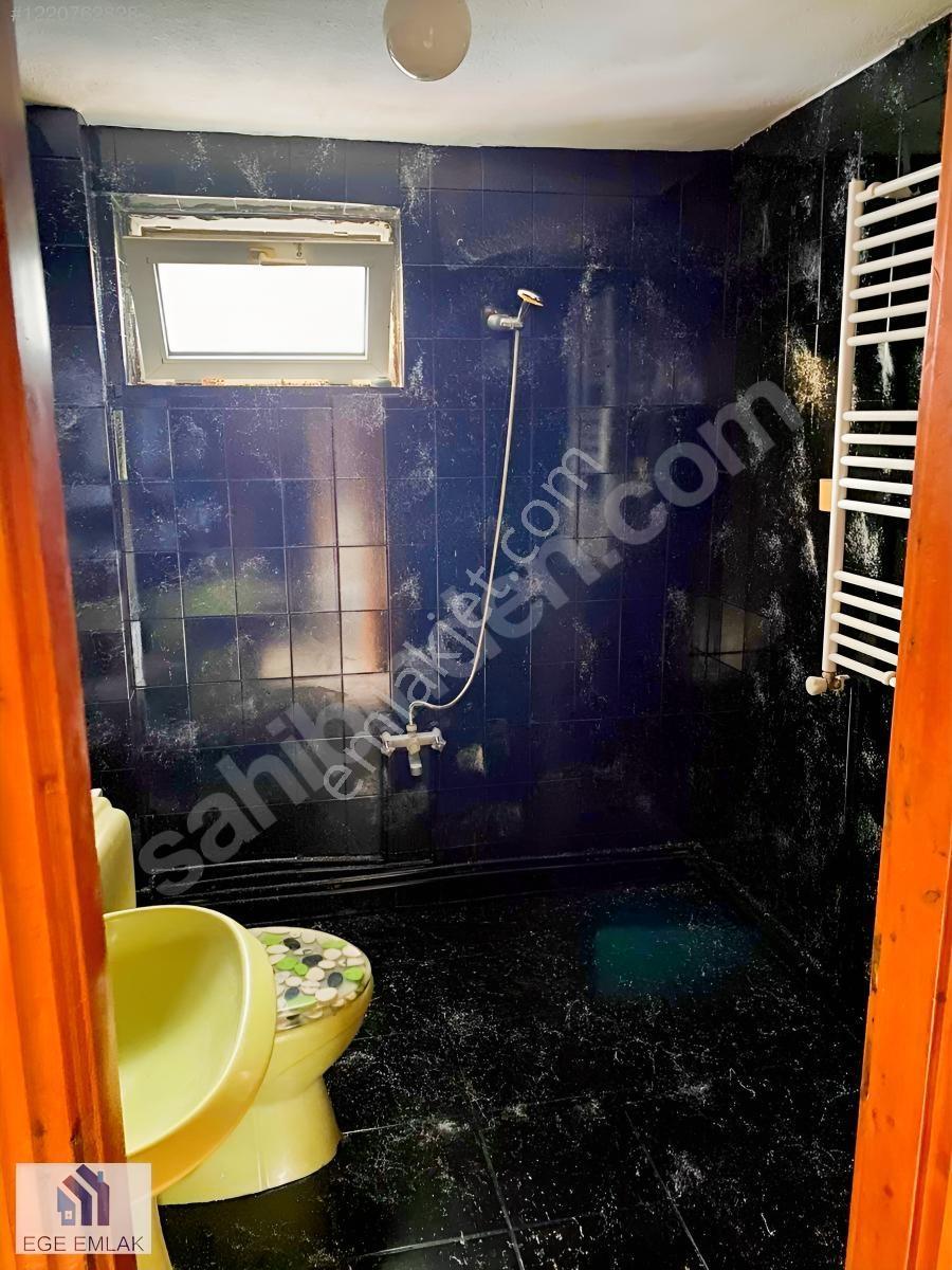 Ege Emlaktan Cennet Bahçesi Yanında Geniş Kiralık 3+1 Daire - Görsel 17