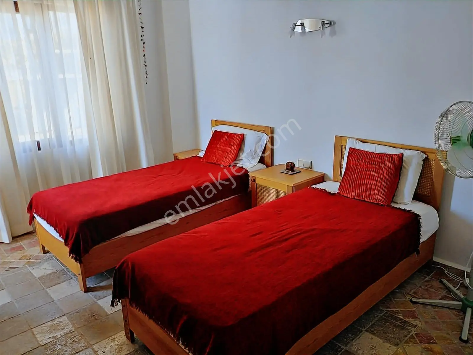 2+1 Deniz Manzaralı Bakımlı Daire - Görsel 19