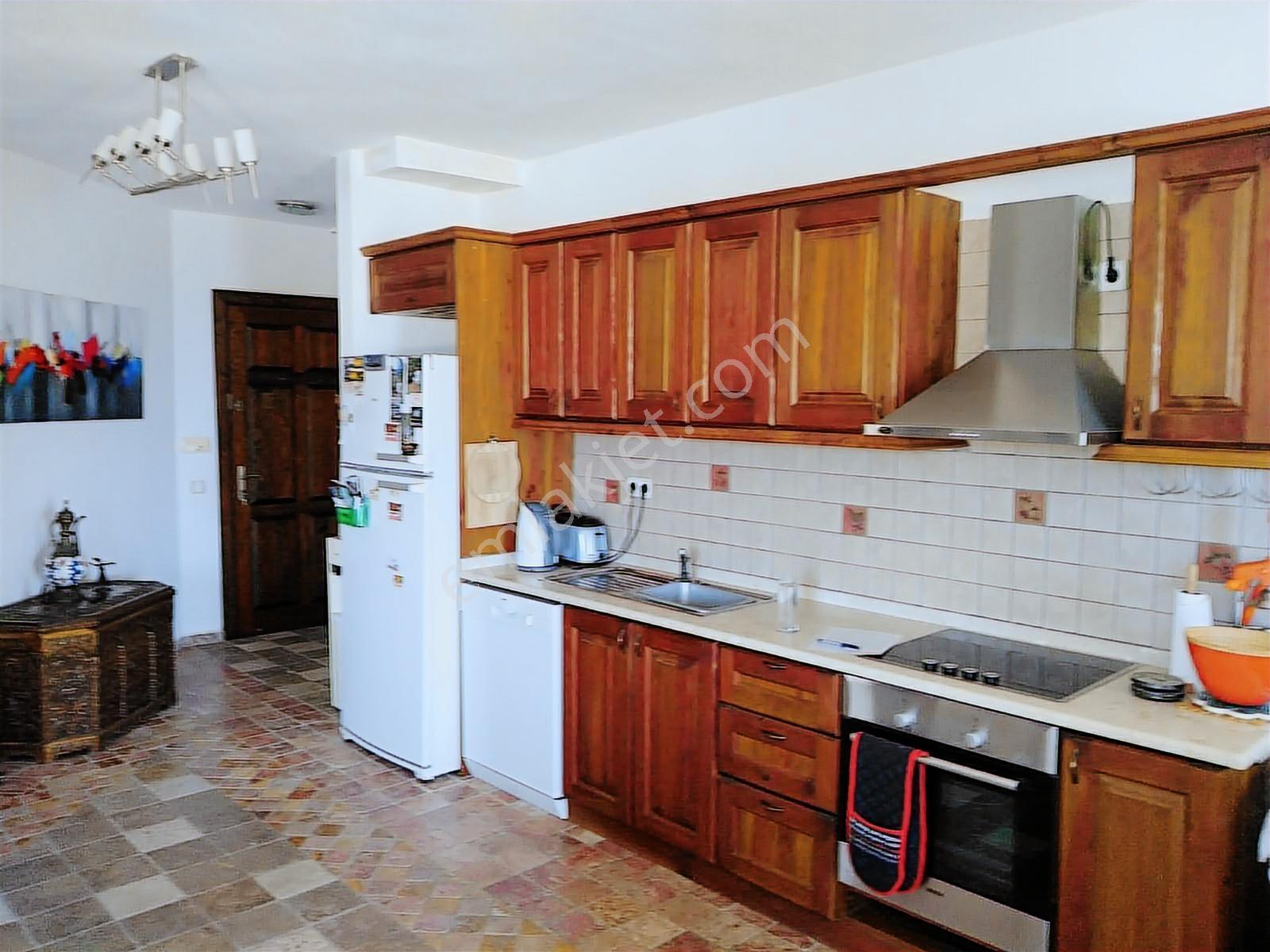 2+1 Deniz Manzaralı Bakımlı Daire - Görsel 31