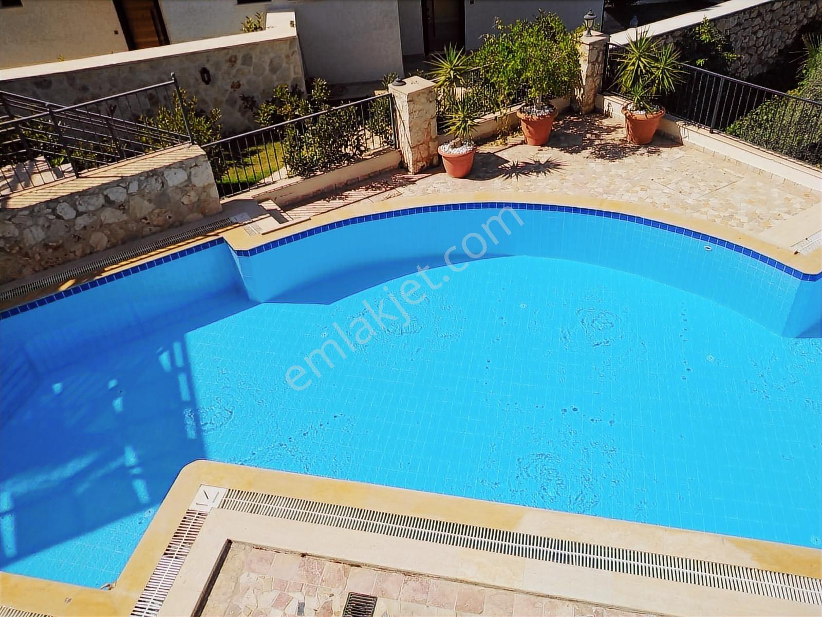 2+1 Deniz Manzaralı Bakımlı Daire - Görsel 27
