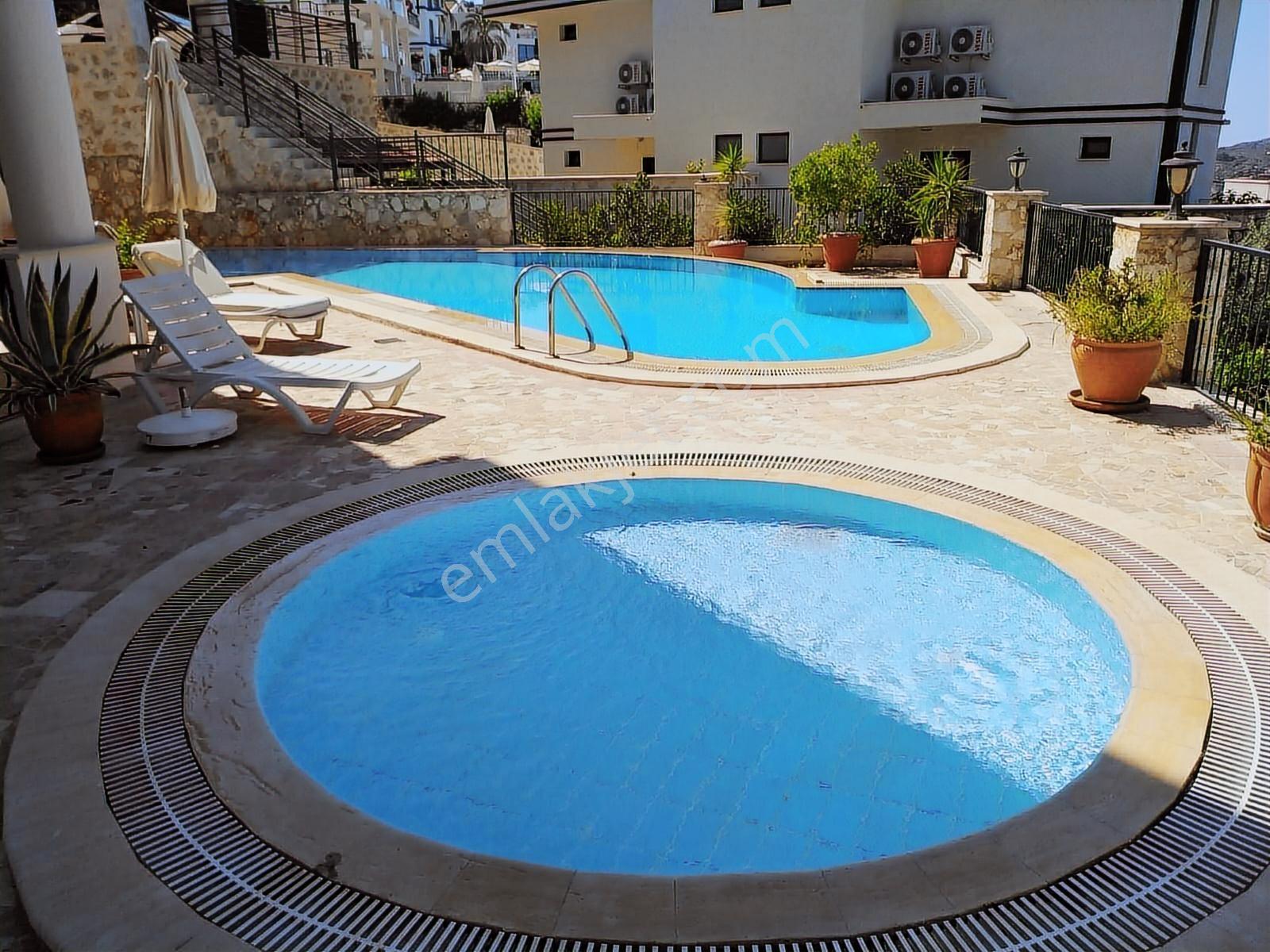 2+1 Deniz Manzaralı Bakımlı Daire - Görsel 26