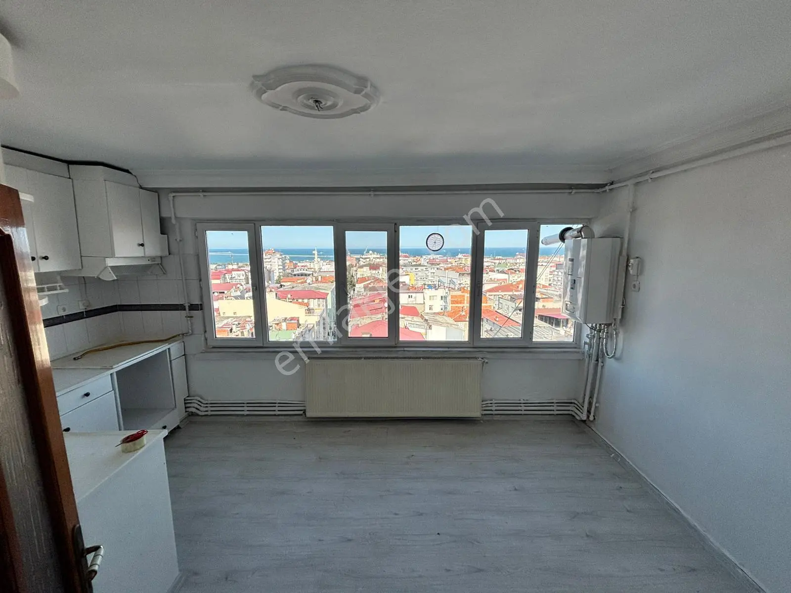 Asansörlü Manzaralı Kiralık Daire! Samsun 100.yıl Bulvarına Cephe - Görsel 4