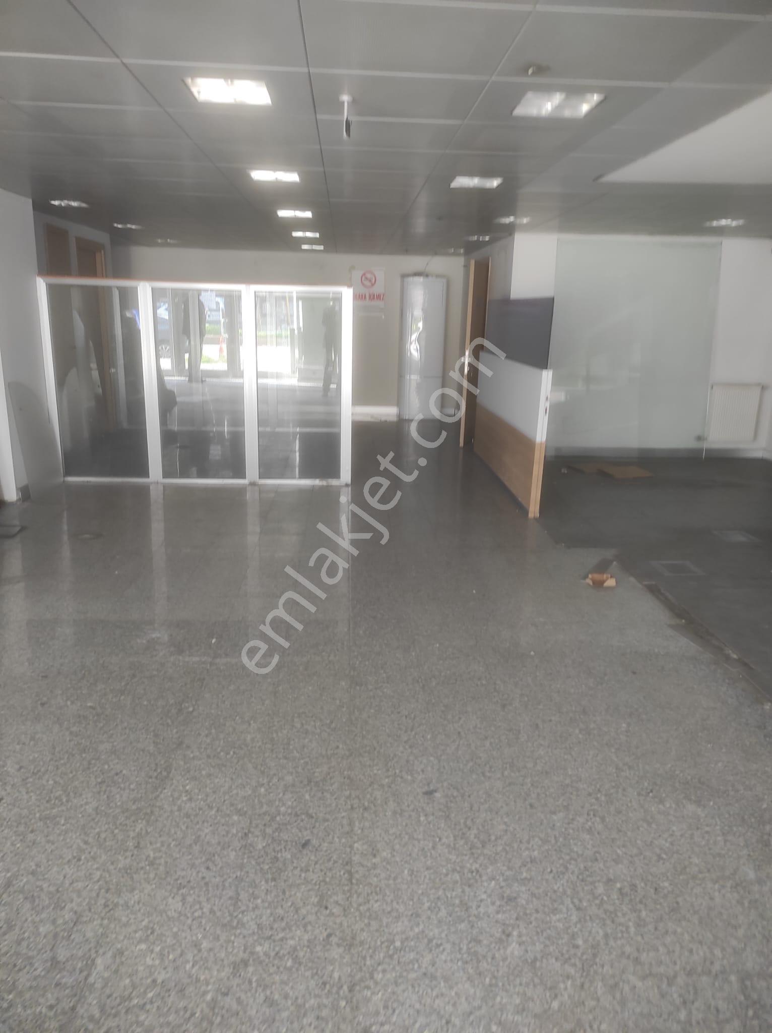 Vakfıkebirde Cadde Üzeri İşyeri Yıllık Kira Peşin - Görsel 4