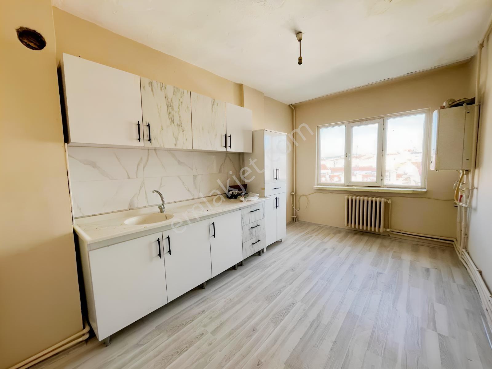Bess'den Deliklitaş Mah. İki Eylül Cad. Üzeri Satılık 3+1 Daire - Görsel 22