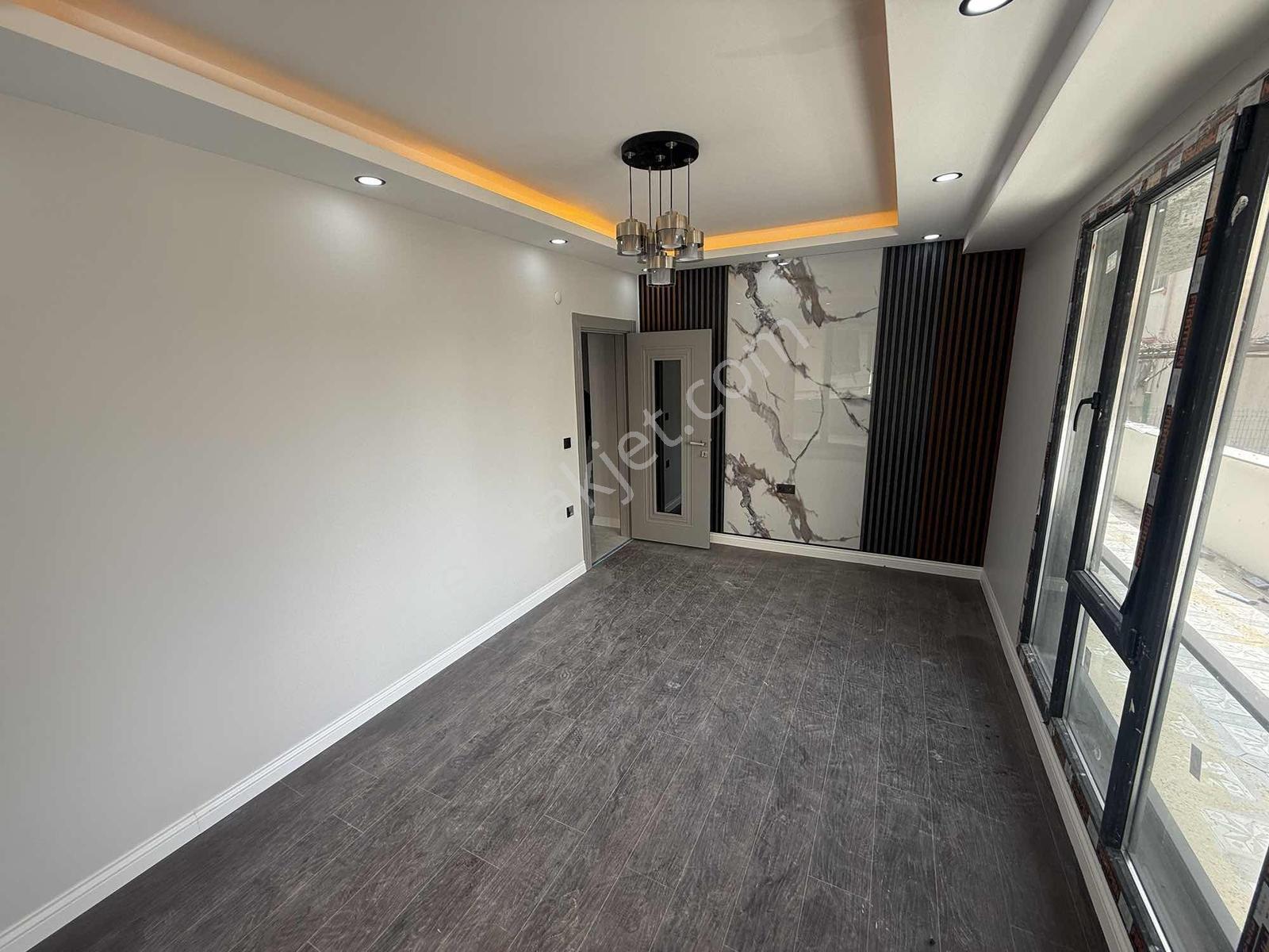 Gümüş Group Gayrimenkulden Teraslı 2+1 Satılık Daire - Görsel 2