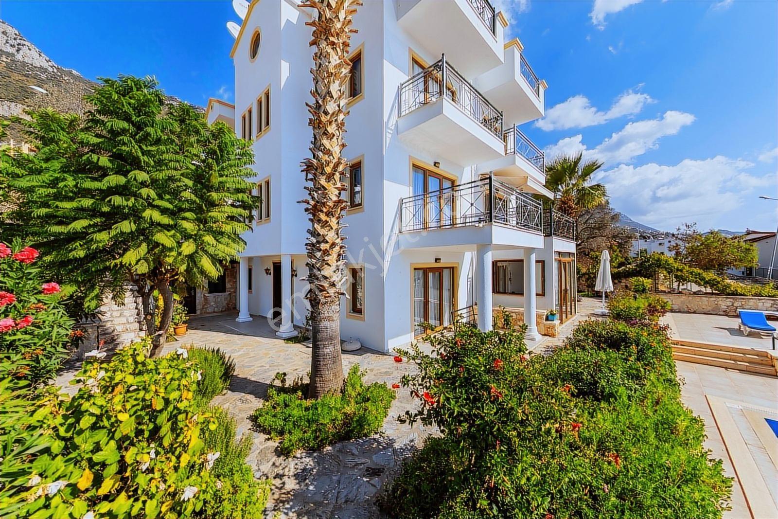 Kalkan'da 3+1 Deniz Manzaralı Dublex Daire - Görsel 26