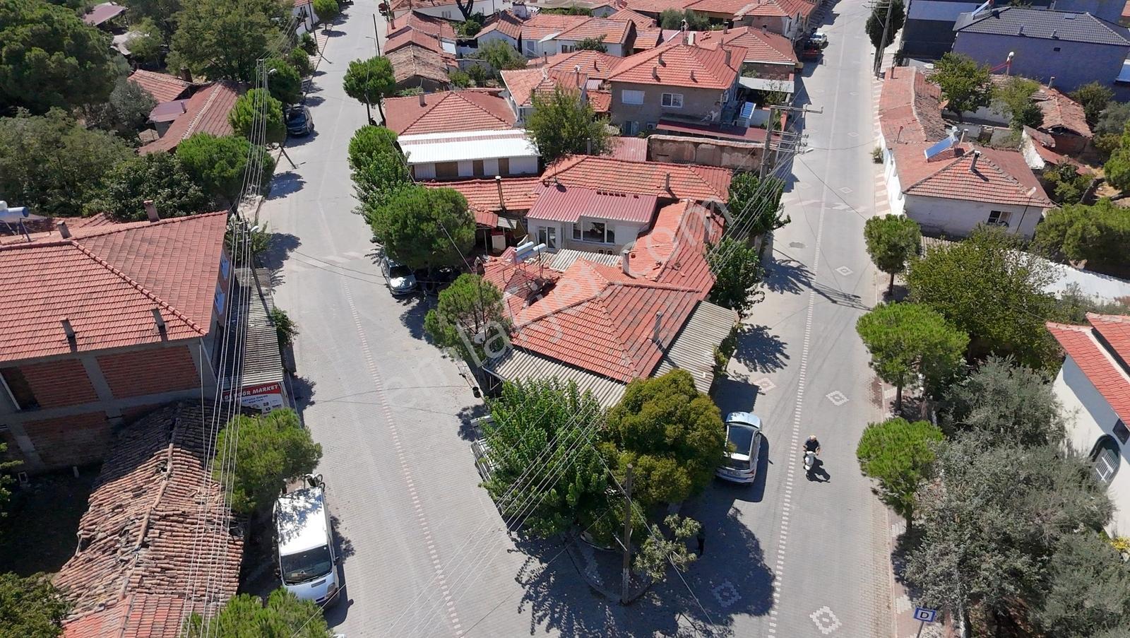 Akhisar Medar Mahallesi 2 Tapu Dükkan Ve Müstakil Ev - Görsel 12